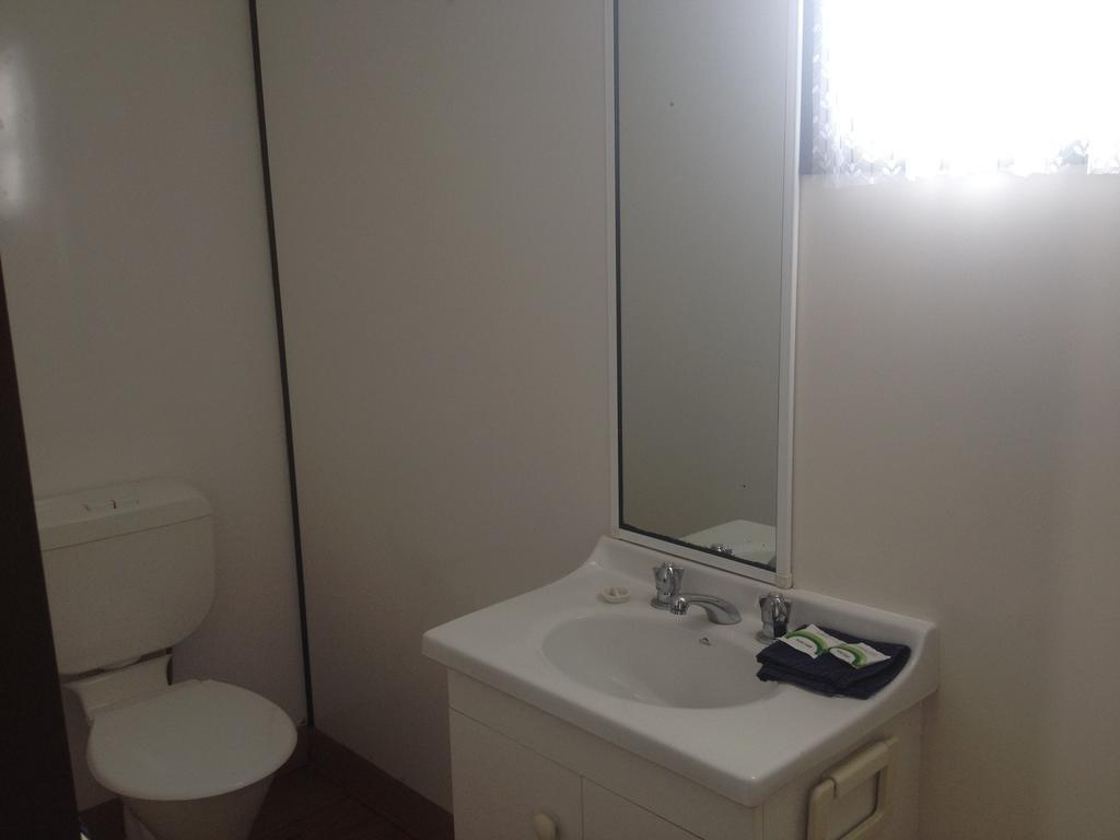 ฮิลล์เครสต์ ทัวริสต์ พาร์ค เคบิน Hotel เซนต์เฮเลนส์ ห้อง รูปภาพ